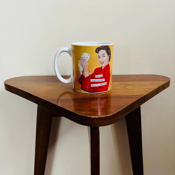 Cat Lady Mug - Picture 5 of 7